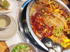 -肖肖酸萝卜鱼火锅(总店)