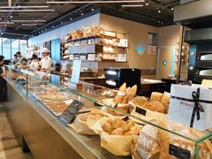 -星巴克(港汇1号办公楼店)