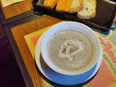 奶油蘑菇汤-安妮意大利餐厅(国贸店)