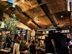 -城墙外BAR