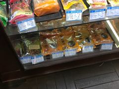 -功德林(南京西路店)