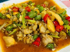 -九门寨石锅鱼烤鱼