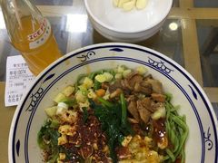 -秦君宝手擀菠菜面(金花路店)