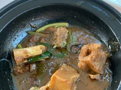 红烧猪蹄-美人鱼悬崖海景餐厅(鹿嘴山庄店)