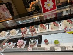 -花花卷卷·鲜食蛋糕(静安久光百货店)
