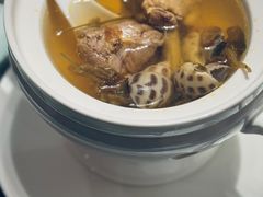 金线莲番鸭炖旺螺汤-香乐园·淮扬菜中餐厅·Shang Garden(福田香格里拉店)