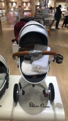 -英氏YeeHoO(港汇恒隆广场店)