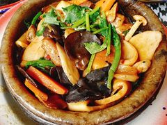 -石锅坛肉(广场店)