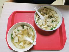 小馄饨-周震馄饨