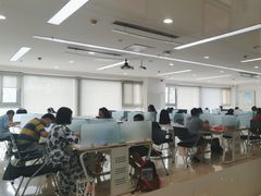 三层自习室区域-石景山区图书馆(八角南路)