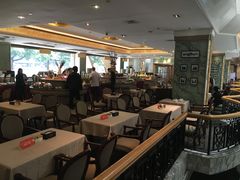 -广东大厦酒店(广州北京路步行街纪念堂地铁站店)