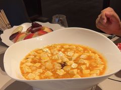 现拆蟹黄虾仁豆腐-蘇锦宴·淮扬菜烤鸭·小院(三元桥霄云路店)