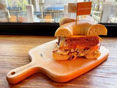 -Catch Bagel(芳草地店)