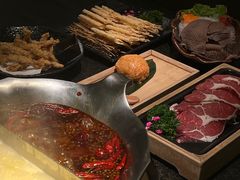 -湊湊火锅·茶憩(打浦桥日月光店)