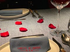 -弦月窗LUNETTE BY AMANDA(复兴路店)