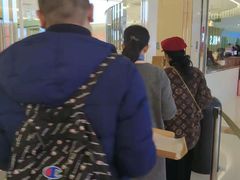 -奈雪的茶(亨特国际广场店)