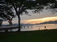 -巨鹰广场