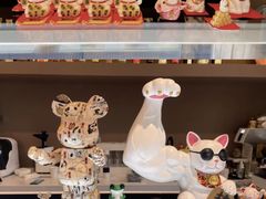 -Fridi Patisserie Cafe