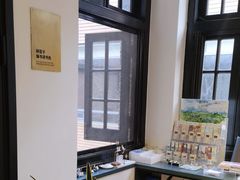 -思南书局·诗歌店