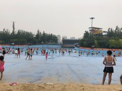 -欢乐水魔方水世界
