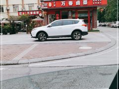 -老鼎万春卤菜(五代传承创始老店)