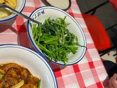 -笨豆腐居民楼菜馆•江西小炒(天津开发区店)
