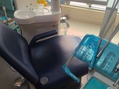 -上海仁爱医院口腔科 · 种植