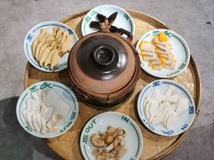 -一坐一忘云南菜(嘉里中心店)