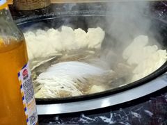 -边江铁锅炖鱼(振八街店)