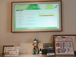 -安吉拉·纤纤玉指美甲美睫创意中心