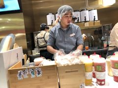 -奈雪的茶(湖滨银泰in77C区PRO店)