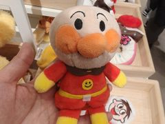 -名创优品(广州萝岗万达广场店)