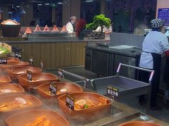 -新艺自助美食城(中山路店)