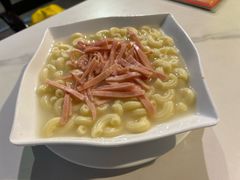 -香港新发烧腊茶餐厅(水围店)