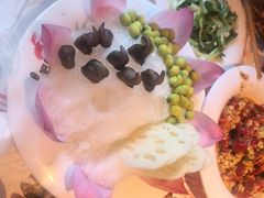 -肥肥虾庄·金牌油焖大虾(汉街SKP店)