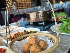 -三生三味密宗川菜·江景餐厅(来福士店)