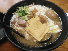 -鑫花溪牛肉米粉(凤凰街创始总店)
