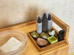 -涂tu指甲日式美甲美睫店