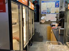 -八婆婆烧仙草(中山路店)