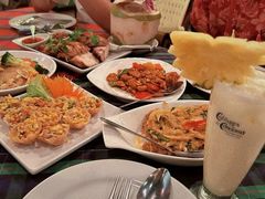 -卷心菜和避孕套餐厅(Pattaya)
