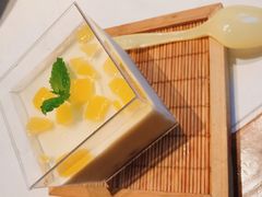 蜜桃香草冻-卯时·龙光雅宴·精致锡帮菜(惠山古镇店)