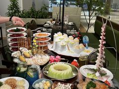 -得意咚瓜·顺德鱼生·冬瓜火锅(深圳首店)