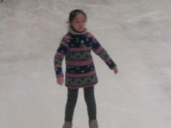 -冰纷万象滑冰场(二七万象城店)