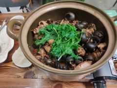 -食爺炭炉鸡煲·烧烤