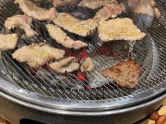 -青瓦餐厅·生鱼片·韩园烤肉(西塔店)