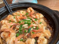 -有红鸡毛店·川菜(建设路店)