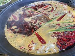 -黄潇洒老火锅(九眼桥宏济巷店)