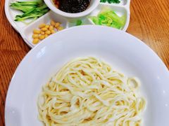 老北京炸酱面-尹三豆汁(前门旗舰店)