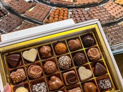 -Laderach 莱德拉(上海环贸iapm店)