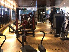 -银吉姆健身(恒隆馆)